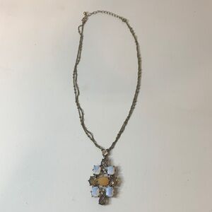 Elegant Gold and Blue Pendant Necklace